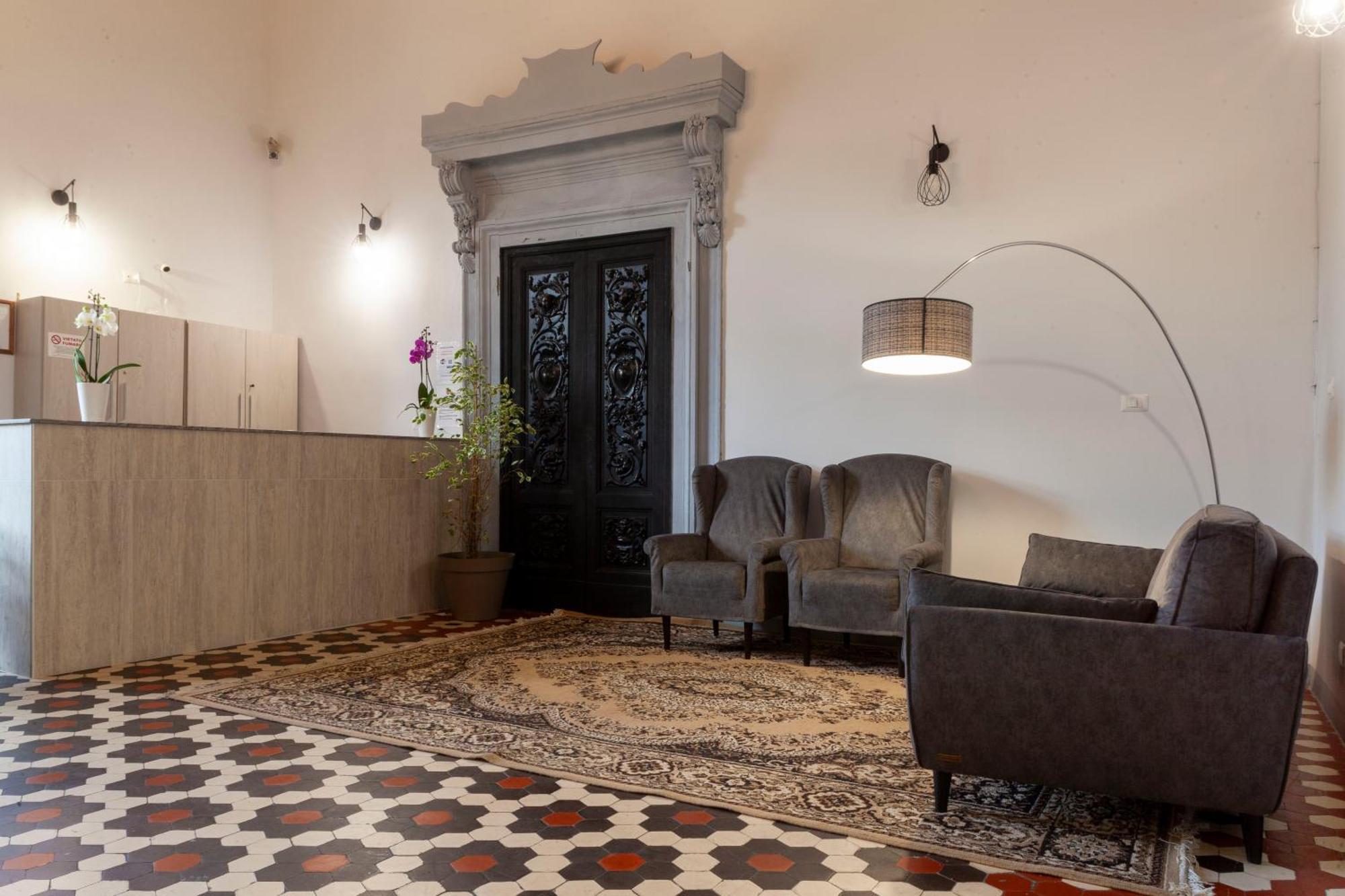 Angi Home Rome Bagian luar foto